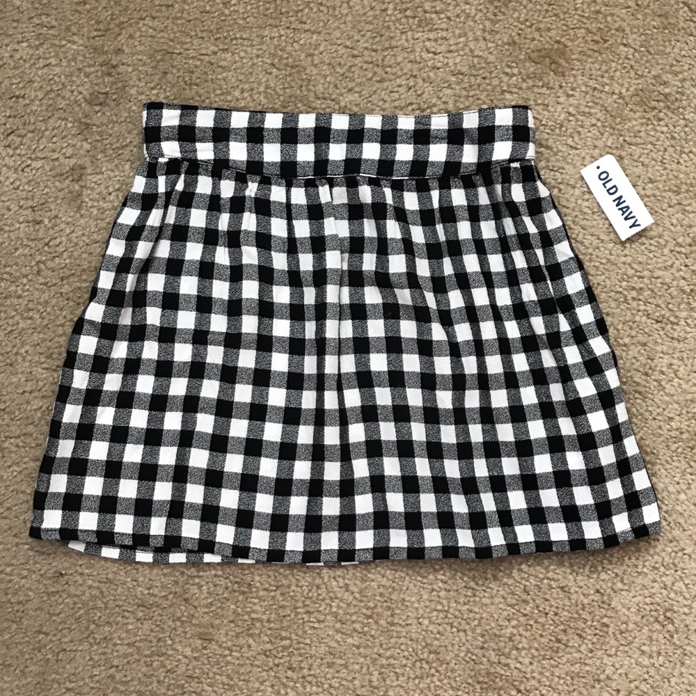 Old Navy Girls Short Skirt Size 6-7
